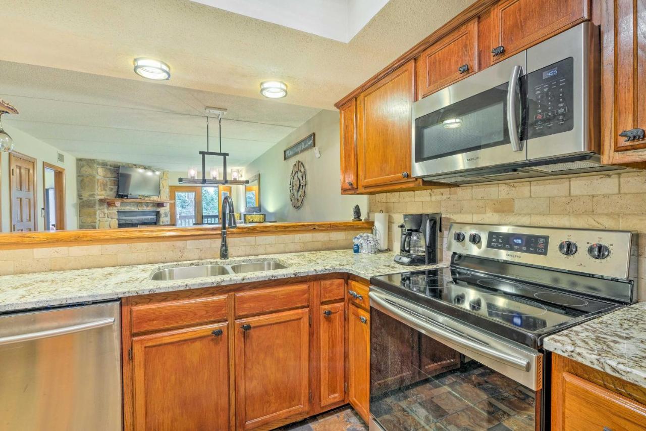 Chalet Village Upper Alpine Condo With Pool Access! Gatlinburg Exterior photo